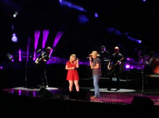 Kelly Clarkson & Jason Aldean